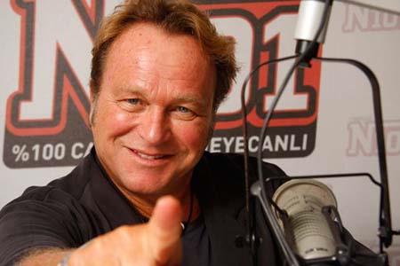 Cem ceminay:  1-3 gs