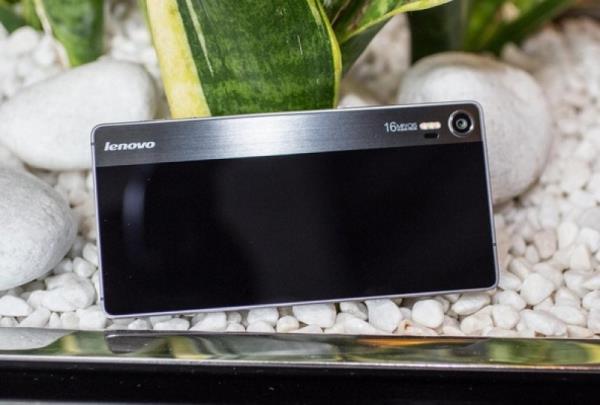 LENOVO VBE SHOT - 5 in FullHD IPS LCD ekran, 8 ekirdekli Qualcomm Snapdragon 615 MSM8939 ilemci, Adreno 405 grafik ilemcisi, 3GB RAM,16MP arka, 8MP n kamera, 32GB depolama alan (+MicroSD), 2900 mAh batarya