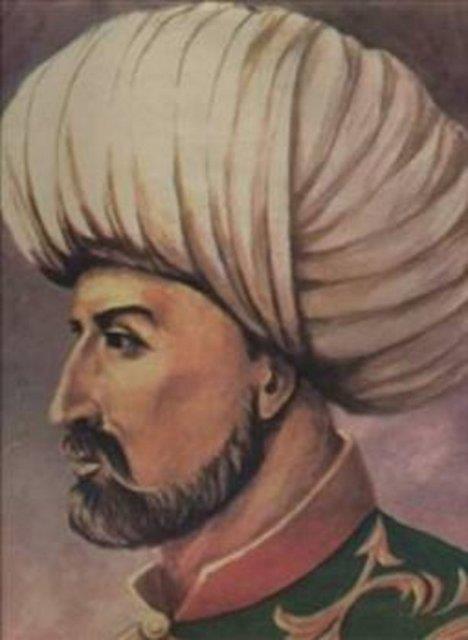 G�mlekler �imdi koruma alt�nda; sergilenmek i�in �zel izinle saraydan ��kar�labiliyorlar; ancak kimi zaman hi� hesapta olmayan �ok daha �zel istekler olabiliyor. Tezcan, Osmanl� Hanedan�’ndan ismini a��klamad��� bir kad�n�n �ifa bulmak i�in t�ls�ml� g�mleklerden birini giyerek bir m�ddet bekledi�ini ve sonra te�ekk�r ederek ayr�ld���n� s�yl�yor.