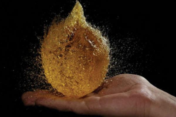 Saniyede yzlerce kare ekebilen hzl kameralar tarafndan yakalanan ilgin anlar