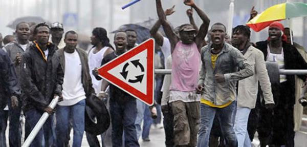 Listedeki dier eteler kadar gaddar ve iyi organize bir ete grnmnde olmasalar da, sebepsiz yere ortaya kan ve masum insanlarn da zarar grmesine sebep olan eylemler yaparak, halk korkutmaya devam ediyorlar.