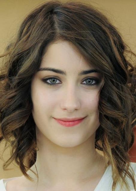 Hazal Kaya
