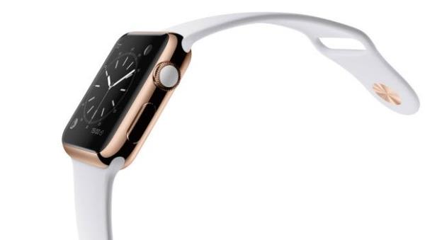 Dahili mikrofon ve hoparlr sayesinde telefon aldnda Apple Watch ile cevap verebiliyorsunuz; yani telefonunuzu cebinizden karmanza gerek yok.