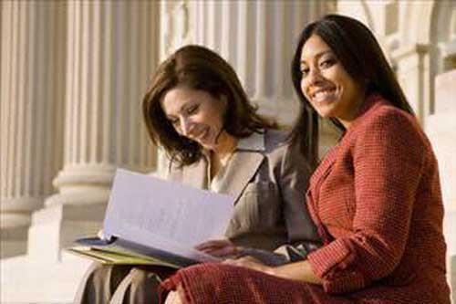 TERAZ BURCU Terazi burcu insanlar adaletli ve dengeli tavrlar ile hukuk alanndaki mesleklerde baarldrlar.