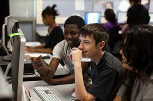 Bilgisayar mhendislii en baarl olduklar meslek dallardr.