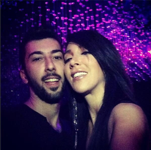 Olu agin Kulaolu ile pek gz nne kmayan Yener'in bu fotoraf sosyal medyay sallad.