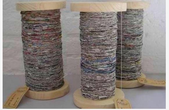 Gazete kadndan yaplm iplik