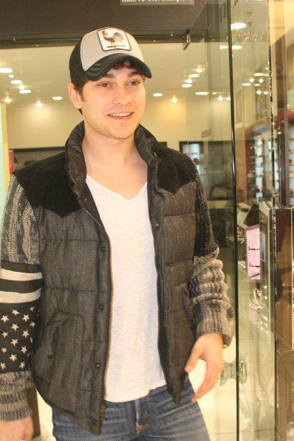 Dizi baladnda blm bana 25 bin TL kazanan Ulusoy, artk 40 bin TL iin yapmclarla el skyor.