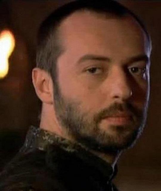 Bunun zerine aktrn creti blm bana 15 bin liraya ykseltildi.