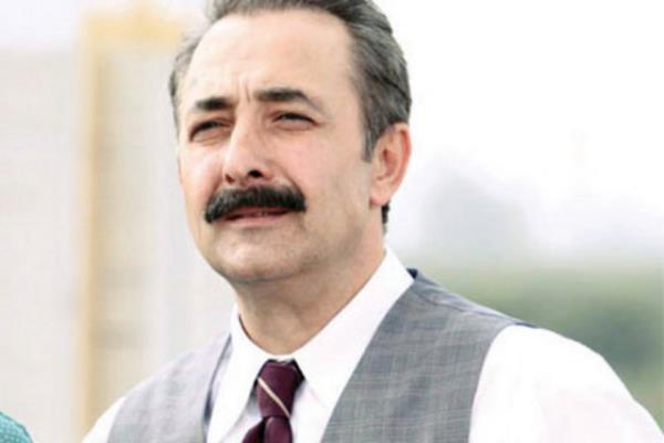 4- Mehmet Aslantu &#8211; 50 bin TL alyor