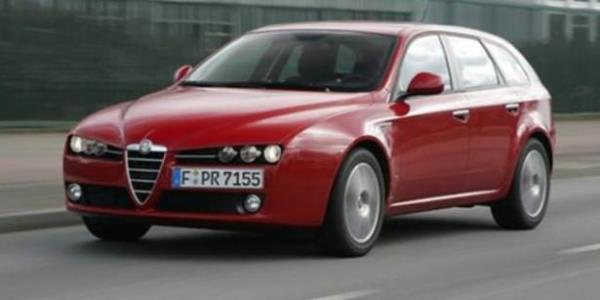<p><b>Alfa Romeo </b></p>  <p>  Markann 2015 ubat aynda satt adedi :59</p>  <p>  Markann 2015 Ocak aynda satt adedi :34</p>  <p>  Markann 2014 ylnda satt adedi :967</p>