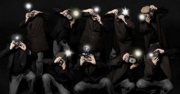 Kiiye zel Takipi Paparazzi: nl gibi mi grnmek istiyorsunuz? Bu servis hem para avcs kadnlar kendinize ekmek hem de karizmanz arttrmak iin tam size gre.