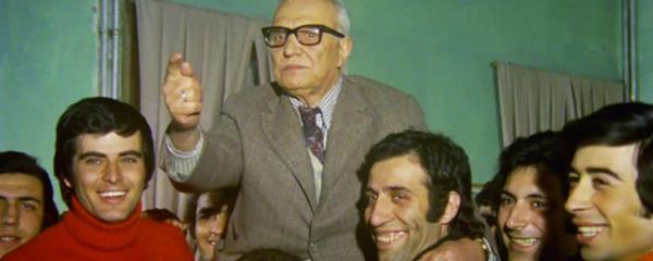 <p>Hababam snf / Halit Akatepe </p>  <p>  Mfetti: Ka yandasn?</p>  <p>  Gdk :1453</p>  <p>  Mfetti : Romay kim yakt?</p>  <p>  Gdk : Snamz</p>  <p>  Mfetti : Senin anan kim?</p>  <p>  Gdk : Kanuni sultan sleyman</p>  <p>  Mfetti : lk halife kimdir?</p>  <p>  Gdk :mparator neron</p>