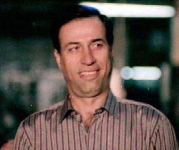 -Aa Mlayim sen hi byle konumazdn! - Bugne bugn kenefler kralym, temiz konuacak halim yok ya!