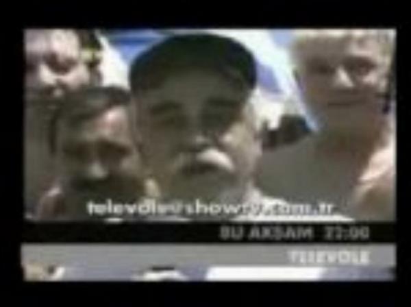 Maraba Televole  <br>te en byk kbusumuz. Toplumsal cinnet sebebimiz. Maradona'nn ok az sevimli versiyonunu mu istersiniz, Levent Krca'nn biraz nce sarho taklidi yapm gibi duran versiyonunu mu?