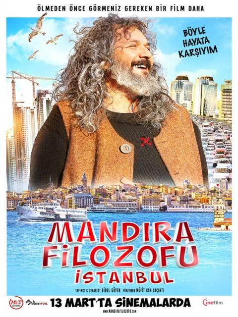 "Mandra Filozofu: stanbul"  <br>  Filmin ayn zamanda ynetmenliini de stlenen Mfit Can Sant ile Kemal Kuruay, Gnnihal Demir ve Abdullah ahin`in oynad "Mandra Filozofu stanbul", komedi merakllarnn ilgisini ekmeye aday. Film, Bodrum`un kertme kynde "bir lokma bir hrka" yaayan Mustafa Ali`nin, babasnn hastal iin geldii stanbul`da modern dnya ile hesaplamasn anlatyor.