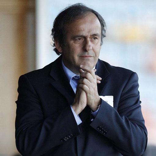 MCHEL PLATN  <br>  "Byk takmlar ald kupalarla, kk takmlar ise yendii byk takmlarla vnr."