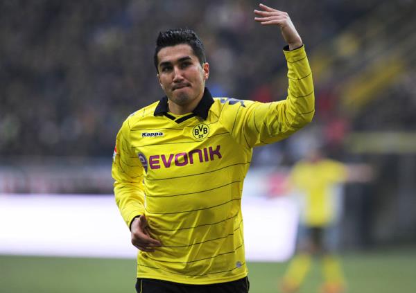 NUR AHN<br>    "Bu akam kupay alrsak eer, kupa trenine bizim iin ok kutsal olan Ay Yldzl Trk Bayra ile kacam."