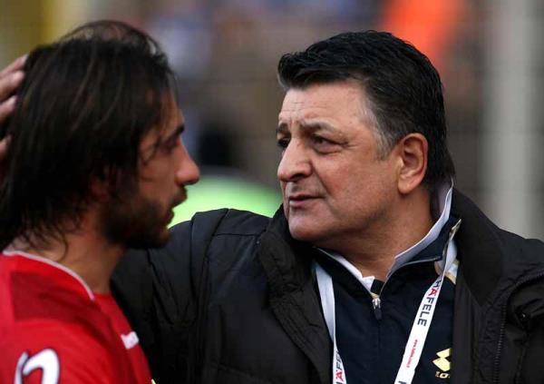 YILMAZ VURAL  <br>  "Benim aptal olum, afedersin gerizekal olum Marvin, bizi kepaze duruma drd. eride benimle hesab var."