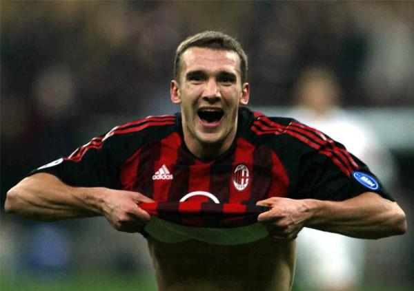 ANDRIY SHEVCHENKO  <br>  "Sokaklarda kk ocuklarn, krmz siyah Milan formam giydii gnleri ok zlyorum."