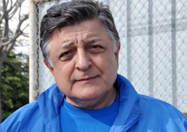 YILMAZ VURAL<br>    "Milli takmn bana illa yabanc hoca gelecekse benim Alman pasaportum da var."