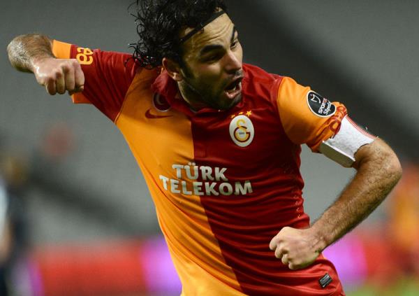 SELUK NAN<br>    "Sezonu ampiyonlukla tamamlamtk. Sper Kupa da tatls oldu."