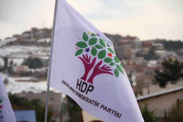 HDP ise 9,2 ile baraj zorluyor.