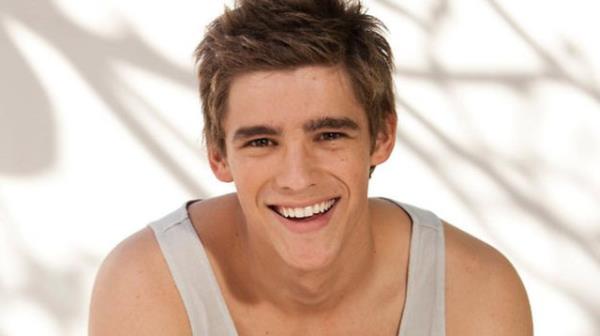 Bunun en gzel yolu hedeflediiniz blm kazandnz hayal etmektir.