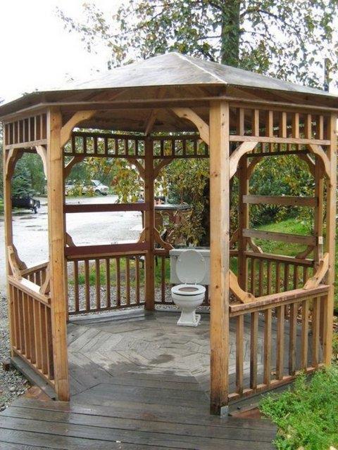 Birlemi Milletler Genel Kurulu, 19 Kasm' Dnya Tuvalet Gn ilan etti. Bu ekilde, tuvalet imkan olmayan 2,5 milyar insann durumuna dikkat ekilmeye allacak.