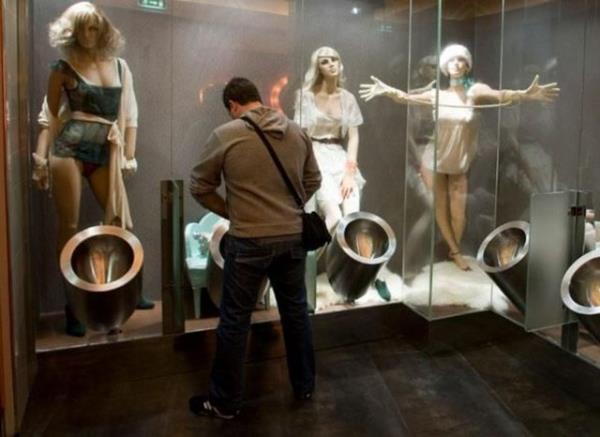 Singapur'un nerisiyle ve BM tarafndan oy birliiyle kabul edilen tasaryla ye lkeler tuvalet imkan ve alkanl iin aba gsterme...