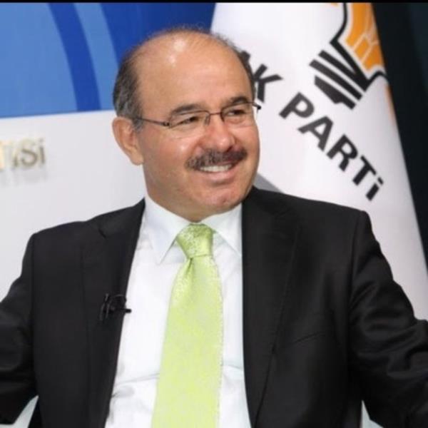 yeler ise Asuman Erdoan, Hseyin elik, Kerim zkul.