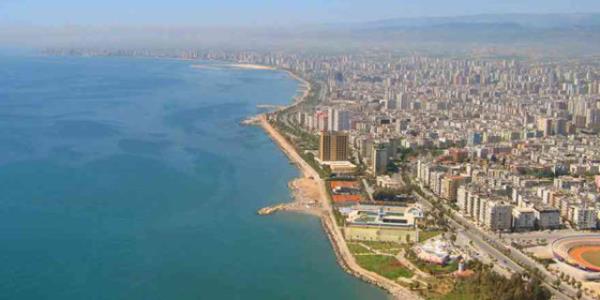 Mersin: Toplam 11 milletvekillii bulunan kentte rekabet, CHP ile MHP arasnda geecek. MHP'nin son sray elinde bulunduran CHP'den bir koltuk alabilmesi 0.8 orannda ek oy artna bal.