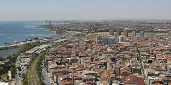 stanbul 2'nci blgede MHP'nin fazladan bir vekil karabilmesi iin yalnzca 0.6'lk ilave oy oranna ihtiyac var. AK Parti ise 1.2'lik oy artyla bir fazla koltuk kapabilecek.