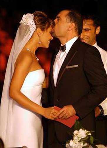 GLBEN ERGEN  Glben Ergen ei Mustafa Erdoan ile evlendiinde 32 yandayd.