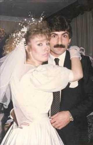 SEDA SAYAN  Seda Sayan ilk evliliini 23 yandayken Rdvan Kl ile yapt.