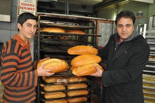 Ekmein fiyatn bilmemek.