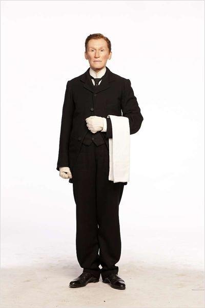 Almak yerine aldrmak, yapmak yerine yaptrmak fiillerini daha ok kullanmak.