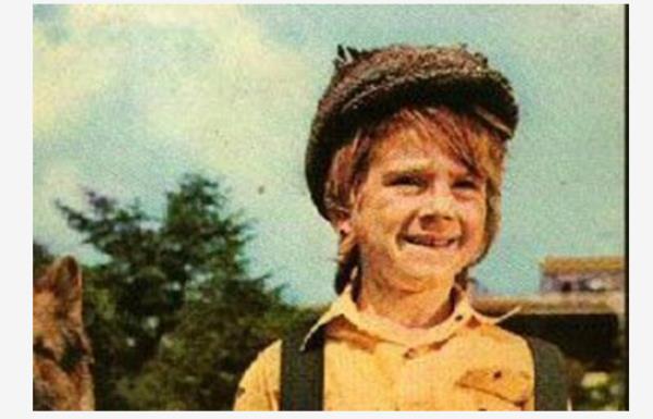 Trker nanolu ve Filiz Akn'n olu olan lker nanolu, 'Yumurcak' isimli seriyle ok sevildi.