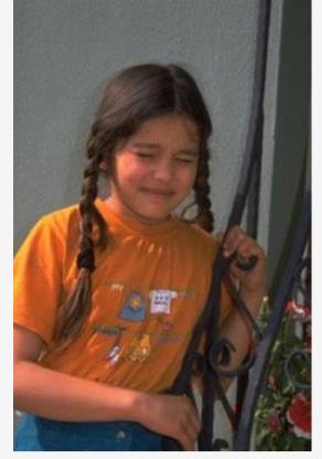 Abdullah, vey Baba dizisinde Lamia karakterine hayat verdi.