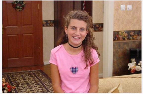 'ocuklar Duymasn'n Duygu'su Ayecan Tatari, grntsyle dizi hayranlarn artyor.