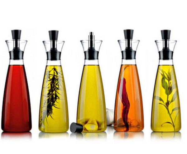 Ojeden sararan trnaklarn rengini amak iin sirke ile silin bu rengini aacaktr.