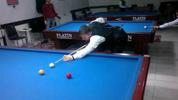 Bilardo oynamak - 30 dak - 90 kalori