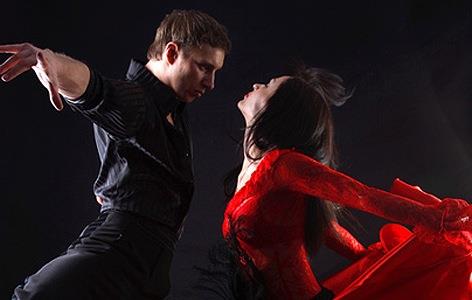 Dans etmek (disko) - 30 dak - 180 kalori - Dans etmek (seri bale tvist) - 30 dak - 210 kalori - Dans etmek (slow vals) - 30 dak - 90 kalori