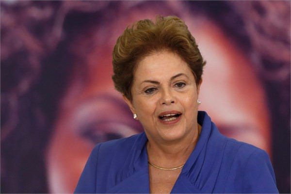 Dilma Rousseff<br>    Brezilya Devlet Bakan. Yllk maa 120 bin dolar.
