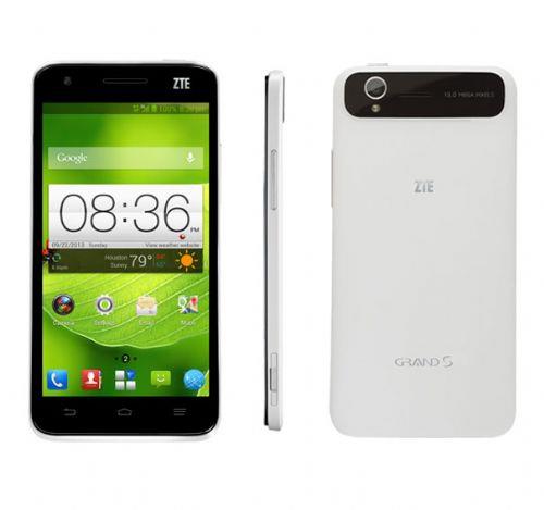 ZTE Grand S - 5 in'lik Full HD ekran, Snapdragon S4 Pro drt ekirdekli ilemci, 2GB RAM ve 16GB dahili depolama gibi zelliklere sahip cihaz Trkiye'de satlmyor.
