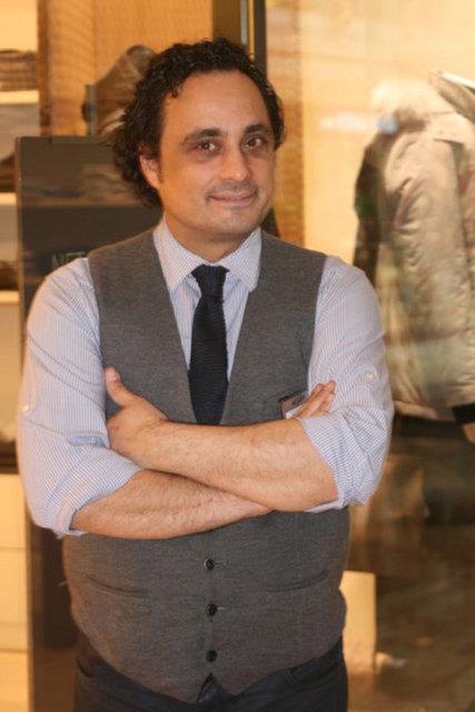 nl isimlerin ska gittii stinye Park'ta bugne dek fark edilmediini syleyen Aksoy, "Kzm doduktan sonra sigortal bir ie balamam gerekiyordu" diye konutu.