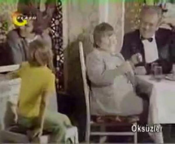 40 yllk sanat hayat iersinde Orhan Boran, Fatma Girik, Adile Nait, Mnir zkul gibi birok sanatyla alt...