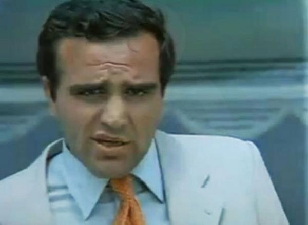 21 yl nce 14 Ocak 1992'de Taksim Park'nda sabah temizlii yapan pler, bir bankn zerinde donarak lm dev bir adamn cesedini buldular.