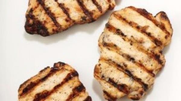 2. Ekonomik  <br>Tavuk eti en ekonomik hayvansal protein kayna.