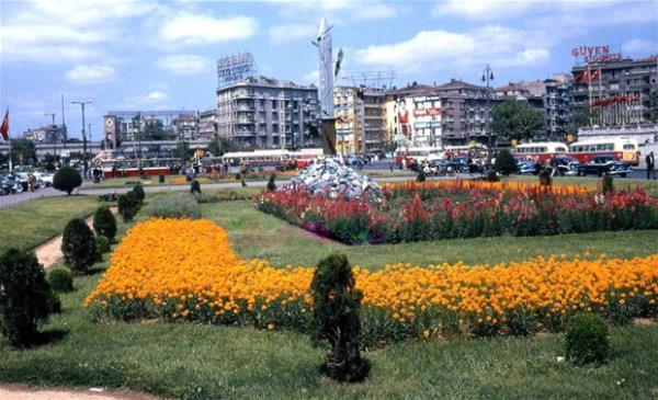 Taksim Meydan / 1961